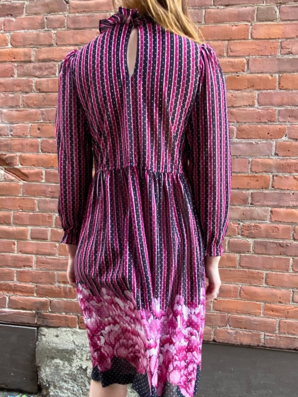 Vintage 1970s Ruffle Collar Polka Dot Striped Floral Dress - Size Medium - Picture 4 of 8